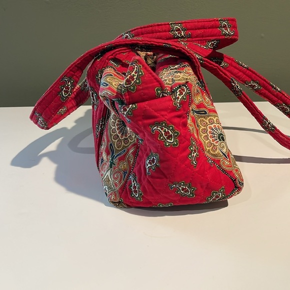 Vintage red Vera Bradley purse in EUC - Picture 2 of 11